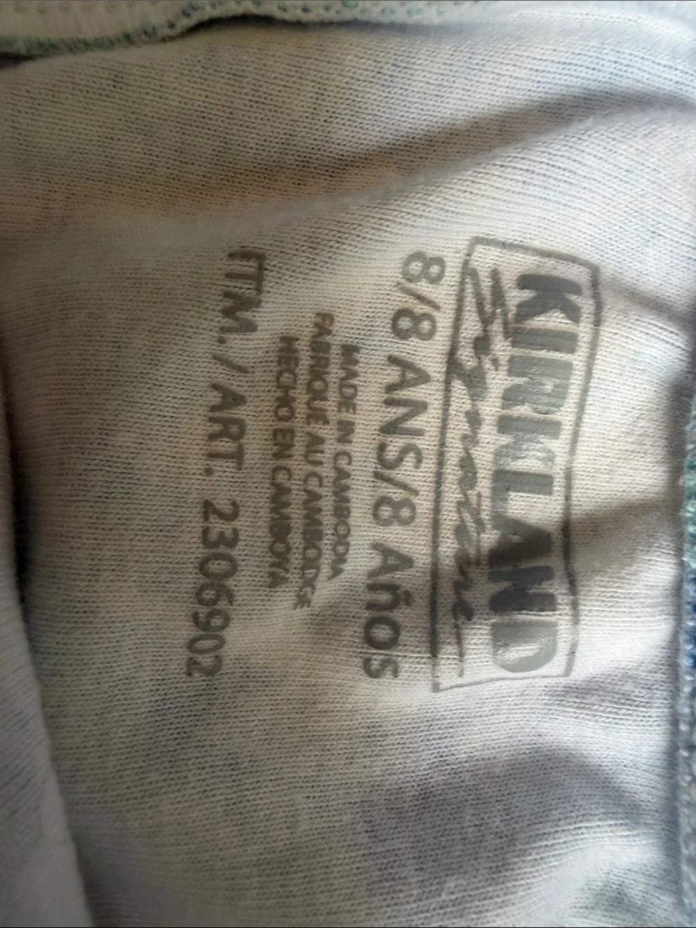 Kirkland Signature Gray Logo Printed Tee Interior Tag